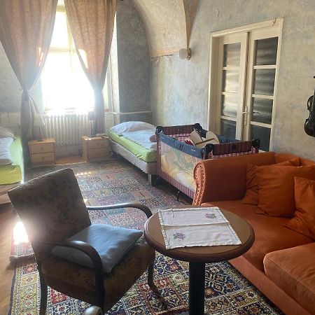 Апартаменты Apartman Bohema Kourim Экстерьер фото